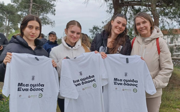 «Μία ομάδα, ένα δάσος»: Ο ΠΑΟΚ φύτεψε 1.926 δέντρα για τα 100 χρόνια ιστορίας του (βίντεο)