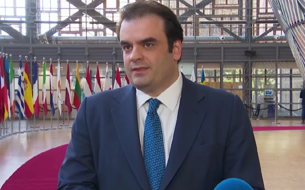 Κυριάκος Πιερρακάκης από το Eurogroup: «Ασπίδα» για τα νοικοκυριά και την ευρωπαϊκή οικονομία