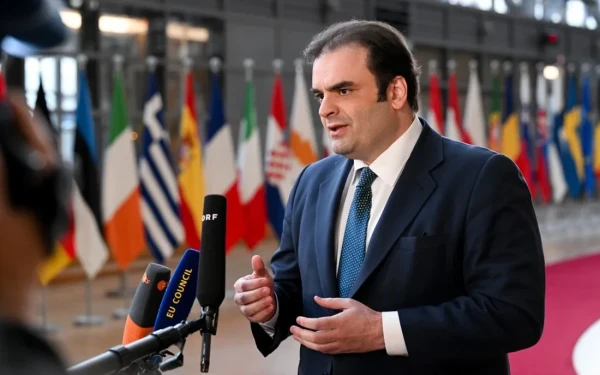 Κ. Πιερρακάκης πριν τη Σύνοδο Κορυφής: «Νωρίς για δραστικά μέτρα στην ενέργεια»