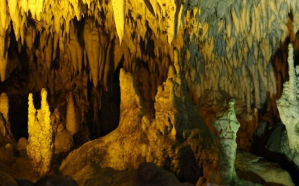 Καστοριά: Ιχνηλατώντας το μοναδικό Σπήλαιο του Δράκου