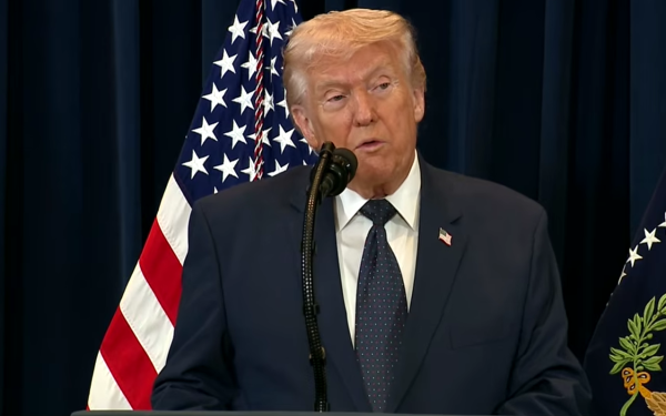 Live Τραμπ: «Ο πόλεμος στο Ιράν σχεδόν τελείωσε»