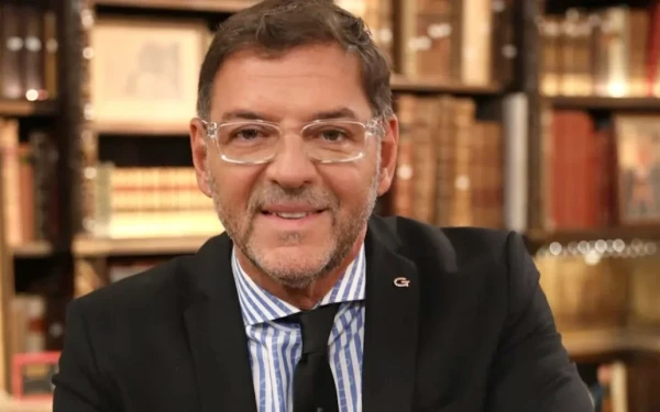 Ελεύθερος με περιοριστικούς όρους ο Γιώργος Τσαγκαράκης για την υπόθεση των πλαστών έργων τέχνης