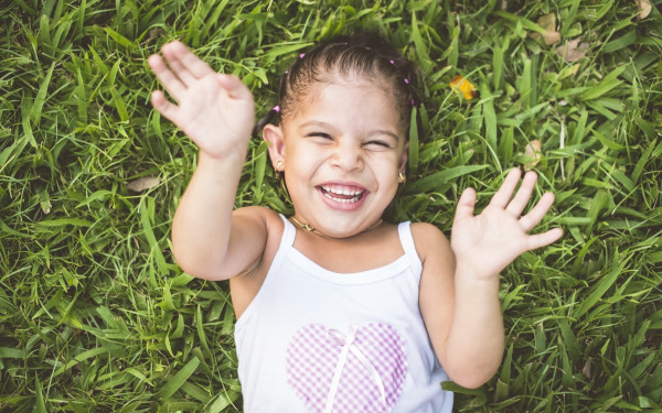 Παγκόσμια Ημέρα Ευτυχίας: Στην 85η θέση η Ελλάδα - Πώς τα social media επηρεάζουν την ευημερία μας
