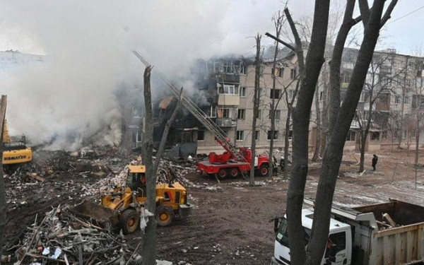 Η Ρωσία έπληξε Χάρκοβο και Ντνίπρο - 20 τραυματίες από την επίθεση στην δεύτερη μεγαλύτερη Ουκρανική πόλη