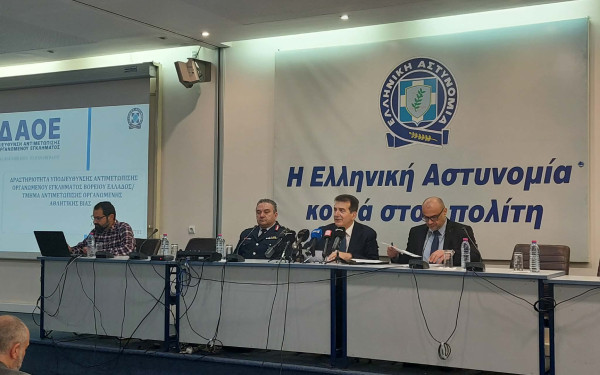 Χρυσοχοΐδης από Θεσσαλονίκη για τη δολοφονία 20χρονου: «Η εικόνα που έχουμε εμφανίζει ενδείξεις οπαδίκου υπόβαθρου»