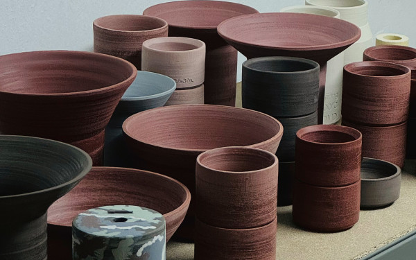 The First 100 Objects - Ατομική Έκθεση Κεραμικών του Πάνου Βασιλείου στην Toss Gallery