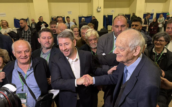 Στήθηκαν κάλπες στο Συνέδριο του ΠΑΣΟΚ-ΚΙΝΑΛ για τη νέα Κεντρική Επιτροπή - Ψήφισε και ο Ν. Ανδρουλάκης