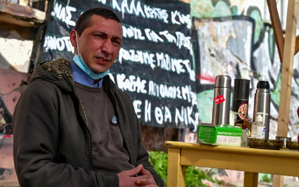 Προσφυγικά Αλεξάνδρας: Κατέρρευσε ο απεργός πείνας Αριστοτέλης Χαντζής