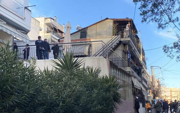 Θεσσαλονίκη: 59χρονη βρέθηκε νεκρή στο σπίτι της στον Εύοσμο με μια ζώνη γύρω από το λαιμό της