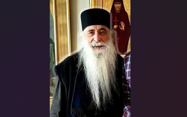 Άγιο Όρος: Εκοιμήθη ο γέρων Σίμων