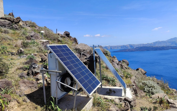 Εγκαθίσταντο νέο σύστημα ανίχνευσης σεισμικής δραστηριότητας σε Σαντορίνη, Θηρασιά και νησάκια των Καμμένων