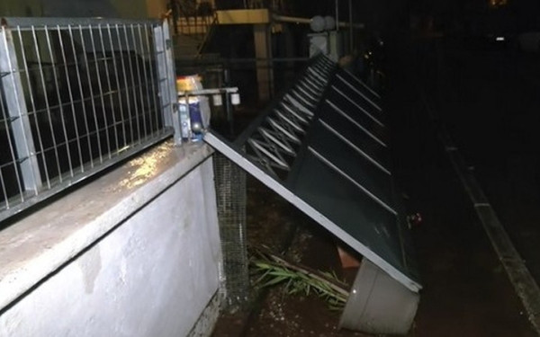 Κακοκαιρία «Erminio»: Πώς έγινε η τραγωδία στη Νέα Μάκρη με θύμα έναν 55χρονο - Σχεδόν 700 κλήσεις στην Πυροσβεστική (βίντεο)