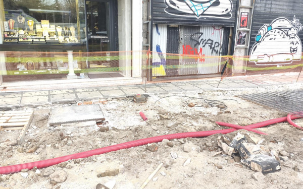 Θεσσαλονίκη: «Φρένο» στην ανάπλαση των πεζοδρομίων της Εγνατίας ενόψει Πάσχα