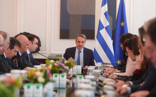 Κυβέρνηση: Πολεμικές ανησυχίες…