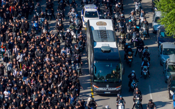 «Ντόπες» του κόσμου του ΠΑΟΚ πριν από το μεγάλο ντέρμπι με τον Παναθηναϊκό