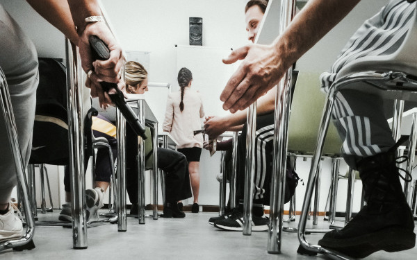 Θεσσαλονίκη: «Άγριο Αίμα» - Όταν η σχολική τάξη γίνεται πεδίο μάχης