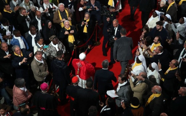 Αλγερία: Δύο βομβιστές αυτοκτονίας ανατινάχθηκαν στη διάρκεια επίσκεψης του πάπα