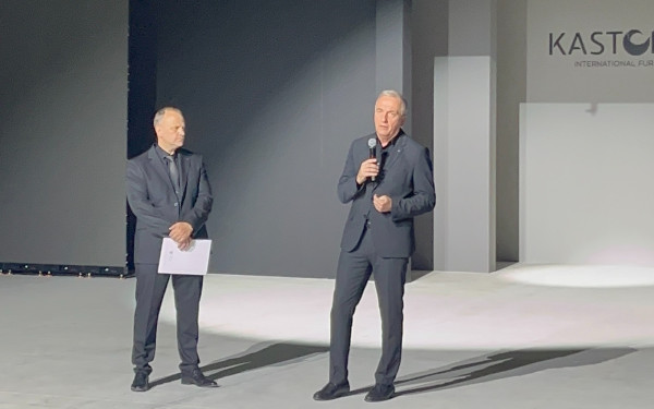 Στην Καστοριά ο Στ. Καλαφάτης: «Στηρίζουμε τον κλάδο της γούνας με άλλα 17 εκατ. ευρώ»