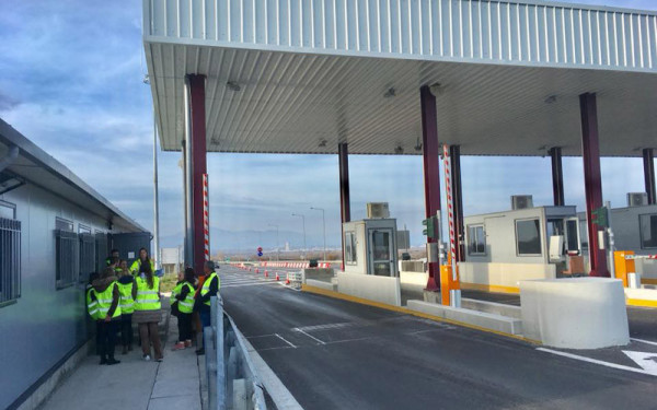 Αλεξανδρούπολη: Διαμαρτυρία για την κατάργηση της ελεύθερης διέλευσης οχημάτων από τα διόδια της Εγνατίας Οδου