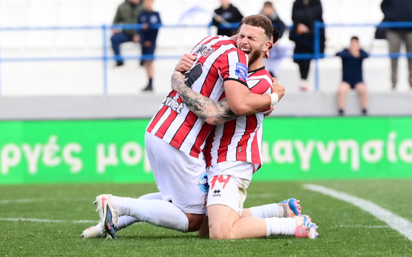 Super League - Πλέι άουτ: Διπλό «φωτιά» του Πανσερραϊκού επί της Κηφισιάς