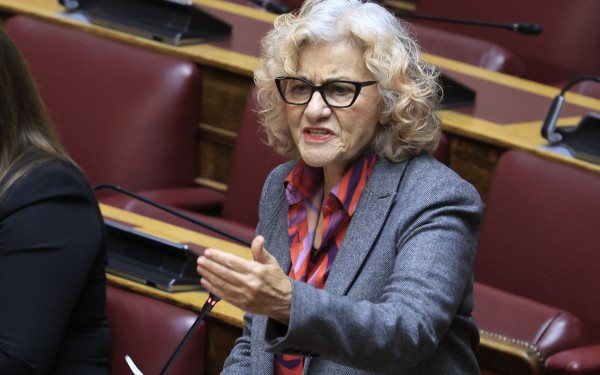 Πέθανε ο γιος της Θεανώς Φωτίου στα 48 του