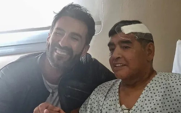 Δίκη Μαραντόνα: «Είμαι αθώος, τον αγαπούσα», δήλωσε ο πρώην προσωπικός του ιατρός