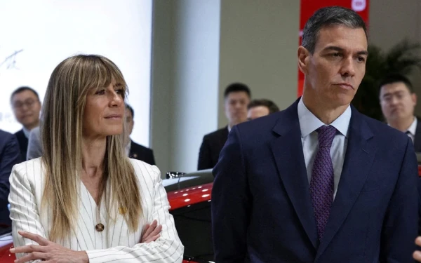 Ισπανία: Σε δίκη για διαφθορά και υπεξαίρεση παραπέμπεται η σύζυγός του Πέδρο Σάντσεθ