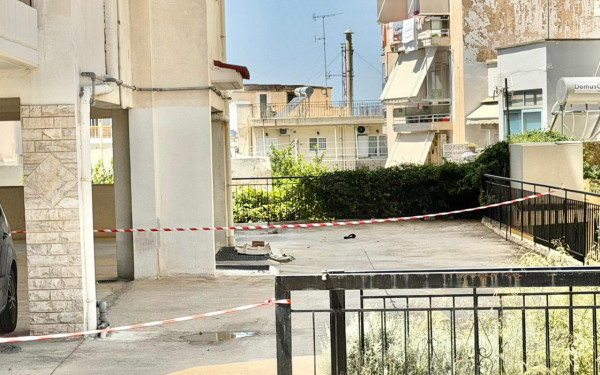 Τραγωδία στην Ηλιούπολη: Σημείωμα άφησαν οι 17χρονες πριν πέσουν από τον έκτο - «Συγγνώμη, σας αγαπάμε πολύ» (βίντεο)