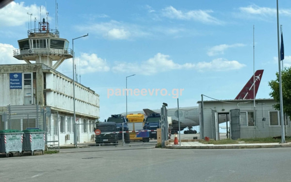 Αλεξανδρούπολη: «Απόβαση» Αμερικανών στρατιωτών - Boeing 777 έφερε προσωπικό για αποστολή του ΝΑΤΟ (βίντεο)