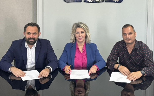 Σιθωνία: Αποκαθίστανται λιμενικές υποδομές σε Νικήτη και Νέο Μαρμαρά