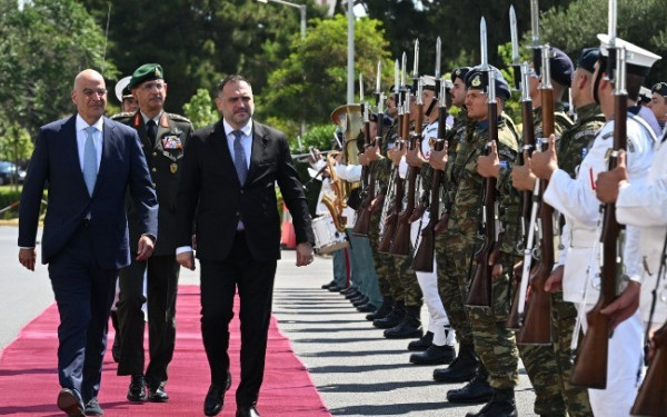 Δένδιας από Ποντγκόριτσα: Η Ελλάδα υποστηρίζει την προοπτική ένταξης του Μαυροβουνίου στην ΕΕ