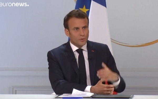 Εμ. Μακρόν: Ταμείο διάσωσης τώρα, αλλιώς θα επικρατήσουν οι λαϊκιστές 