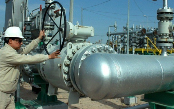 Ο Λευκός Οίκος κατηγορεί τον ΟΠΕΚ+ για «ευθυγράμμιση» με τη Ρωσία