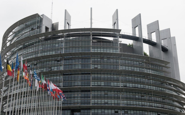 Ευρωεκλογές: Οι συσχετισμοί των πολιτικών δυνάμεων στο Ευρωκοινοβούλιο - Το παζάρι για τις κορυφαίες θέσεις