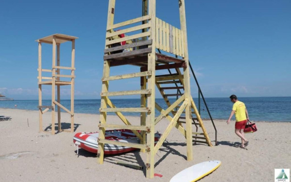 Χανιά: Ναυαγοσώστης εκτός υπηρεσίας έσωσε 5 άτομα που κινδύνευσαν να πνιγούν