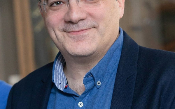 "Τα δύσκολα δεν τελείωσαν-Στήριγμα το ΚΚΕ" τονίζει ο Κ. Παπαδάκης