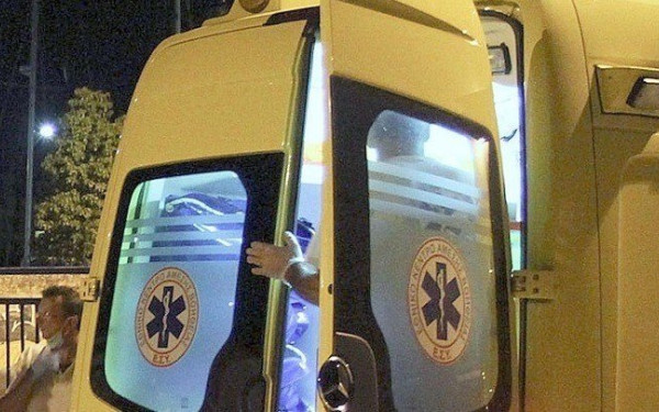 Θεσσαλονίκη: Επίθεση με μαχαίρι σε 20χρονο - Μπήκε στο χειρουργείο στο νοσοκομείο «Άγιος Δημήτριος» Θεσσαλονίκη: Επίθεση με μαχαίρι σε 20χρονο - Μπήκε στο χειρουργείο στο νοσοκομείο «Άγιος Δημήτριος»