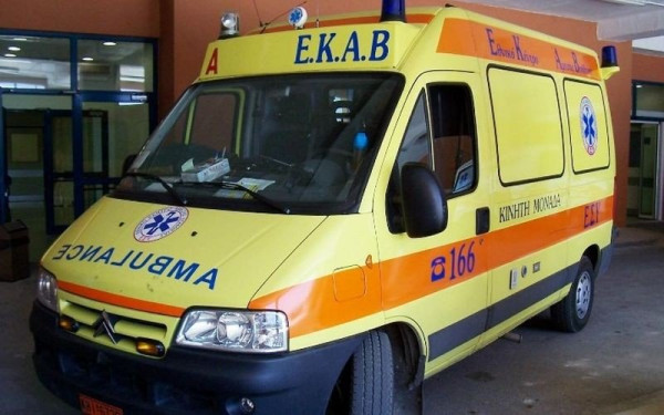 Στην Αθήνα ένας 14χρονος και μια 63χρονη τραυματίας από τη Σάμο