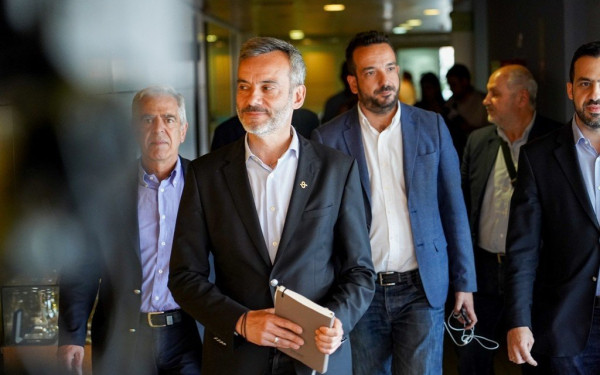 Χρονοδιαγράμματα, αυστηρός έλεγχος αντιδημάρχων και "πρωινός καφές" για τον Κ. Ζέρβα 