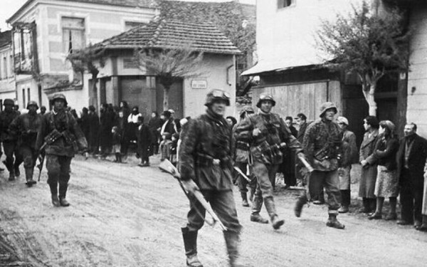 Ρουμανία: Απεβίωσε από κορονοϊό ένας από τους τελευταίους επιζώντες των ναζιστικών "τρένων του θανάτου"