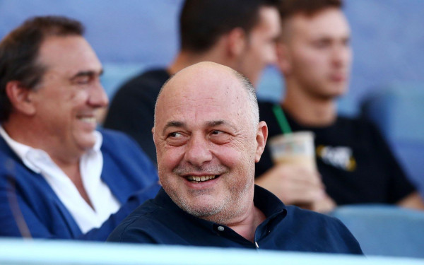 Μπέος για Κλέιμαν: «Να φάει και 2-3 χρόνια παραπάνω από μένα»