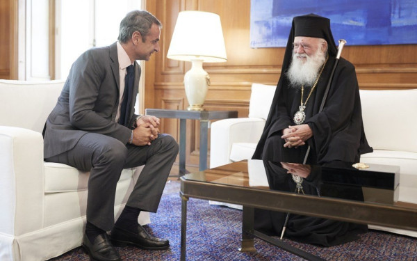 Για τις σχέσεις Εκκλησίας - Κράτους συζήτησαν Μητσοτάκης - Ιερώνυμος