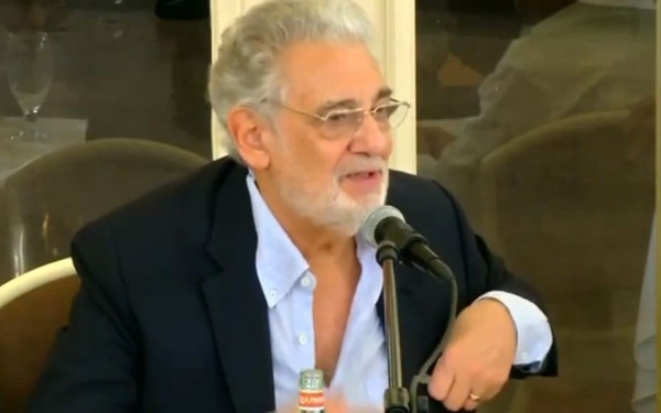 Ζήτησε "συγγνώμη" από τα θύματά του ο Πλάθιντο Ντομίνγκο 