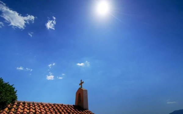 Φωτιά από κεριά σε εκκλησία στην Κοζάνη