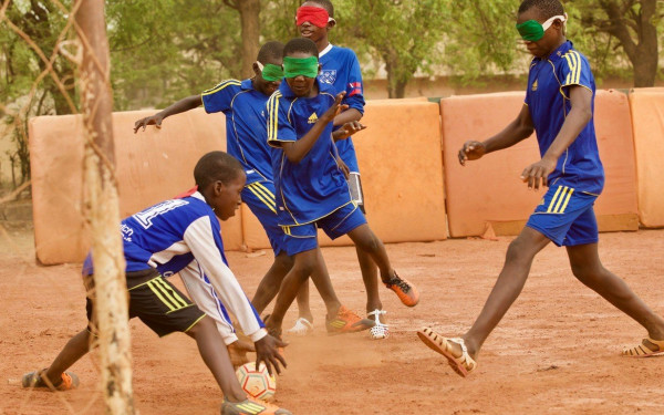 Μία μπάλα για όλα τα παιδιά του κόσμου (βίντεο)