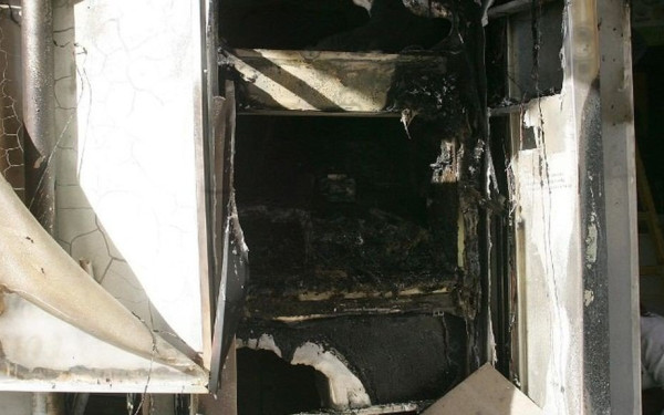 Αθήνα: Εμπρησμός σε ΑΤΜ στα Σεπόλια - Ζημιές σε σούπερ μάρκετ (βίντεο)