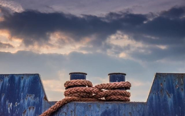 Έσβησε η φωτιά στο πλοίο στο Πέραμα