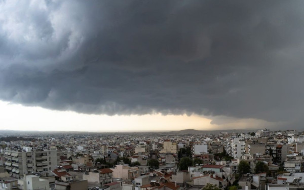 Μείωση τουλάχιστον 50% στις αντικειμενικές τιμές των διαμερισμάτων ζητάει ο δήμος Αθηναίων