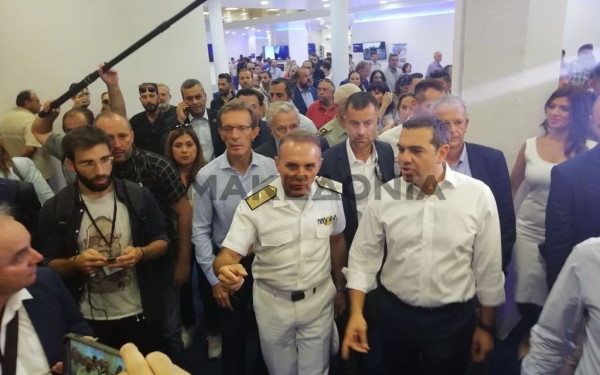 Από Ηρακλή, Άρη και ΠΑΟΚ ξεκίνησε τη βόλτα του στη ΔΕΘ ο Α. Τσίπρας (βίντεο & φωτο)