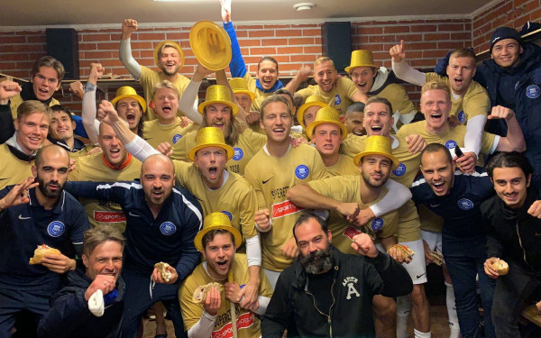 Ακρόπολις: Οι Έλληνες μετανάστες κάνουν θραύση στη Σουηδία (βίντεο)